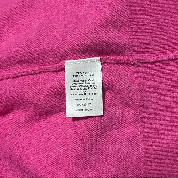 Talbots Medium Sweater Pink Flutter Sleeve Lambswool Blend Buttons Round Neck - Picture 3 of 7